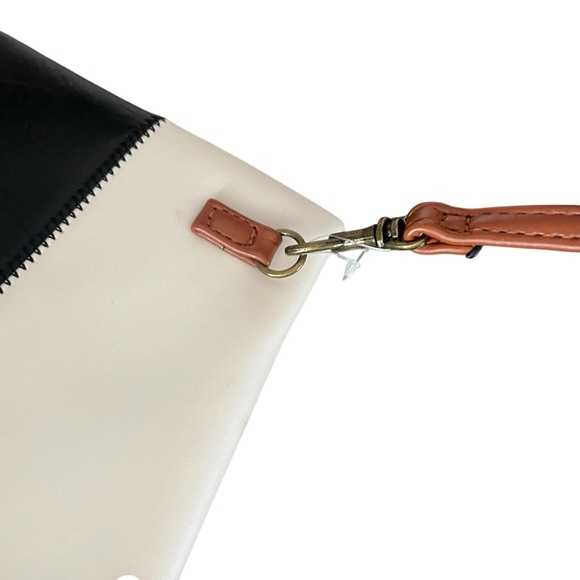 NWOT Universal Thread patchwork convertible wristlet crossbody bag tan black - Picture 8 of 14